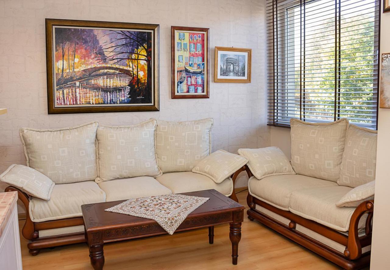 Cozy 1bd With Free Parking In The Area By Flat Mаnager Apartament *
